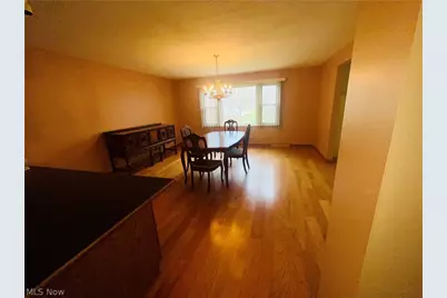 4874 Logan Way, Hubbard, OH 44425 - Photo 14