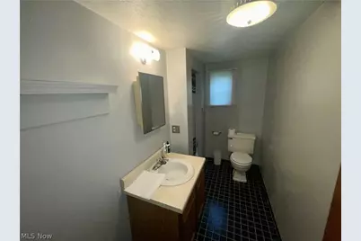 4874 Logan Way, Hubbard, OH 44425 - Photo 30