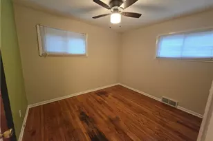 4290 Jennings Rd, Loveland, OH 44109 - Photo 8