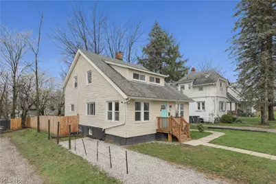 318 Pioneer Street, Akron, OH 44305 - Photo 2