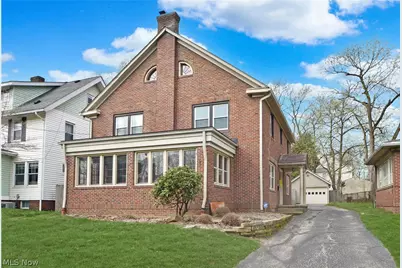 224 Casterton Avenue, Akron, OH 44303 - Photo 32