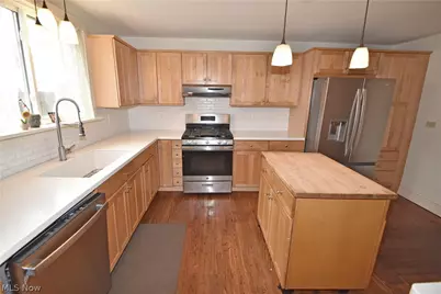 224 Casterton Avenue, Akron, OH 44303 - Photo 10