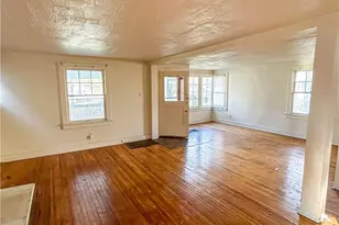 18104 Landseer Rd, Loveland, OH 44119 - Photo 8