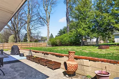 7439 Rockingham Road, Mentor, OH 44060 - Photo 12