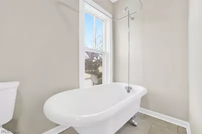 941 Carnegie Avenue, Akron, OH 44314 - Photo 10
