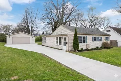 1153 Janis Avenue, Akron, OH 44314 - Photo 2