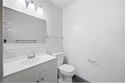 127 Blackburn Street, Campbell, OH 44405 - Photo 20