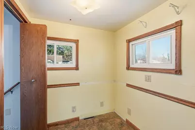 448 Fritsch Avenue, Akron, OH 44312 - Photo 12