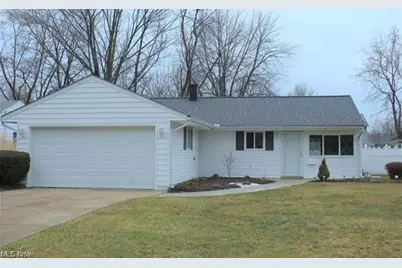 7617 Holly Drive, Mentor on the Lake, OH 44060 - Photo 1