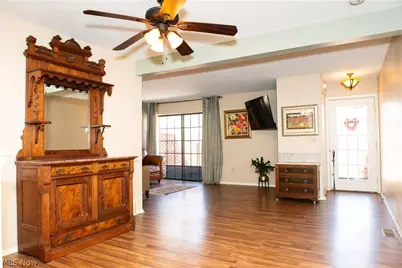 33803 Electric Boulevard #C17, Avon Lake, OH 44012 - Photo 4