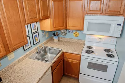 33803 Electric Boulevard #C17, Avon Lake, OH 44012 - Photo 10