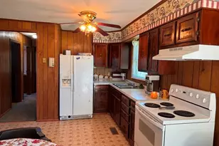 2392 Cherry Hill Rd, Wheeling, WV 26003 - Photo 10