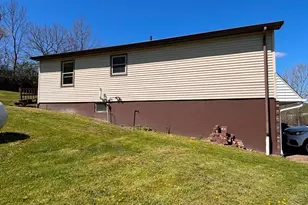 2392 Cherry Hill Rd, Wheeling, WV 26003 - Photo 30