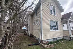 284 Clay, Conneaut, OH 44030 - Photo 4