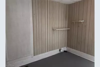 284 Clay, Conneaut, OH 44030 - Photo 18