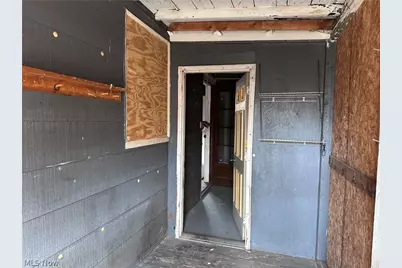 284 Clay, Conneaut, OH 44030 - Photo 12