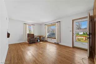 2922 Columbus Ave, Ashtabula, OH 44004 - Photo 10