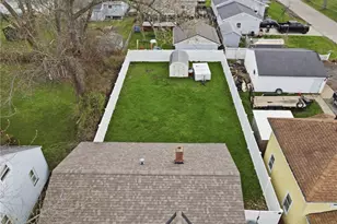 2922 Columbus Ave, Ashtabula, OH 44004 - Photo 8