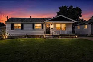 1716 W 29th St, Lorain, OH 44052 - Photo 2