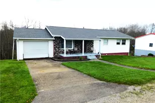 52235 West Dr, Beallsville, OH 43716 - Photo 2