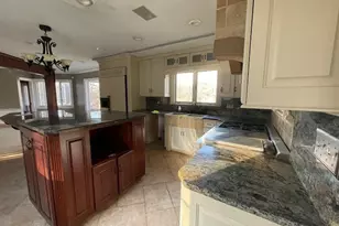 860 Kensington Rd, Coshocton, OH 43812 - Photo 8