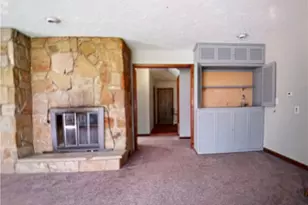 7316 Regal Dr, Conneaut, OH 44030 - Photo 12