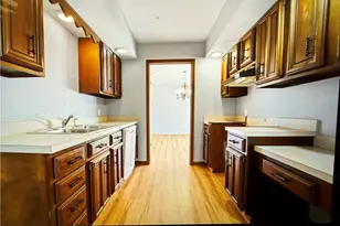 7316 Regal Dr, Conneaut, OH 44030 - Photo 8