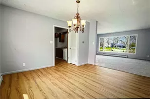 7316 Regal Dr, Conneaut, OH 44030 - Photo 4