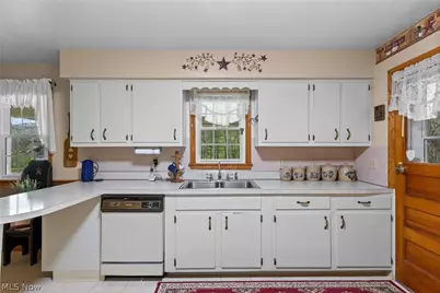 55291 Town Hill Road, Jacobsburg, OH 43933 - Photo 16