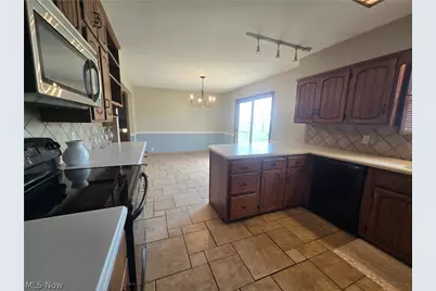 2000 Shady Lane, Zanesville, OH 43701 - Photo 8