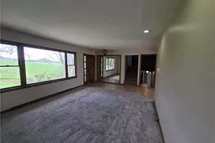 2000 Shady Ln, Zanesville, OH 43701 - Photo 10