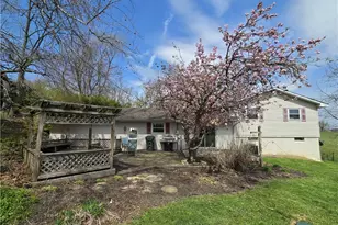 2000 Shady Ln, Zanesville, OH 43701 - Photo 34