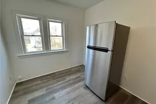 2232 W 103rd St, Loveland, OH 44102 - Photo 6