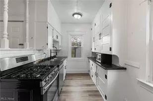 32 Penfield Ave, Akron, OH 44310 - Photo 14