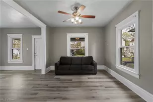 32 Penfield Ave, Akron, OH 44310 - Photo 8