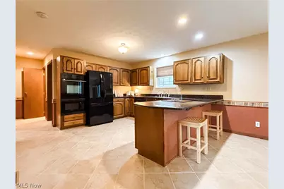 87 Cummins Street, Washington, WV 26181 - Photo 4