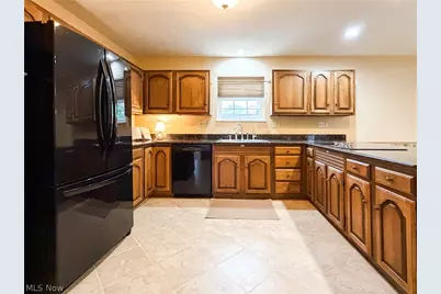 87 Cummins Street, Washington, WV 26181 - Photo 10