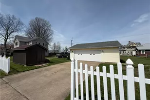 103 W Shafer Ave, Dover, OH 44622 - Photo 8