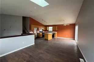 6623 Monroe Ln, North Ridgeville, OH 44039 - Photo 2