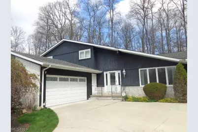 15852 Inglewood Court, Strongsville, OH 44136 - Photo 2