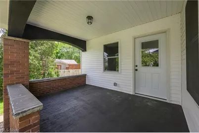 407 W Main Street, Dalton, OH 44618 - Photo 2