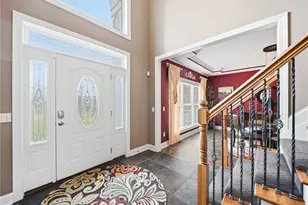 253 Anne Marie Ct, Hinckley, OH 44233 - Photo 4