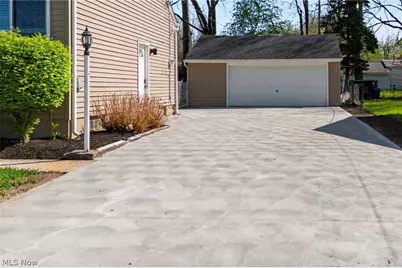 38346 Dolores Drive, Eastlake, OH 44095 - Photo 26