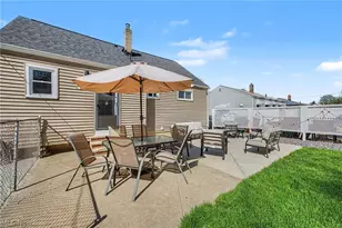 38346 Dolores Dr, Eastlake, OH 44095 - Photo 24