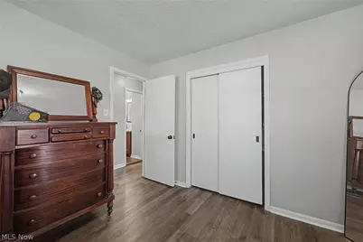 38346 Dolores Drive, Eastlake, OH 44095 - Photo 12