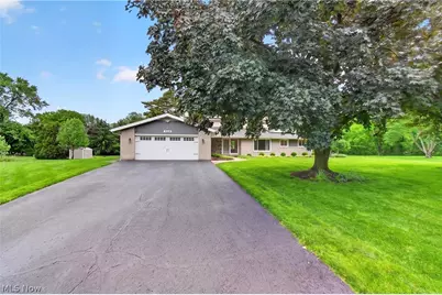 1258 Burd Avenue NE, Massillon, OH 44646 - Photo 4