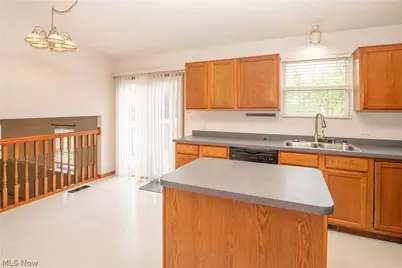 810 Sturbridge Drive, Medina, OH 44256 - Photo 10