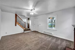 330 18th St, Elyria, OH 44035 - Photo 8