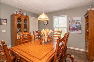 13667 Woodcroft Trce, North Royalton, OH 44133 - Photo 12