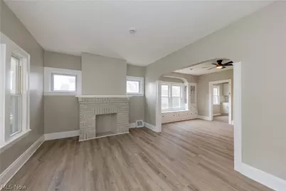 9711 Aetna Road, Loveland, OH 44105 - Photo 4